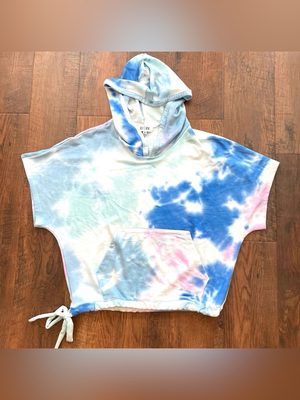 OLI VIV tie dye hoodie, size M, NWOT